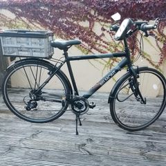 Men's Bike, Apollo Belmont Hybrid, Excellent Condition, Over 100 Euro of Extras!