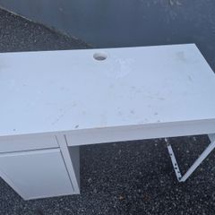 Free Desk