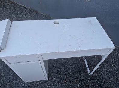 Free Desk