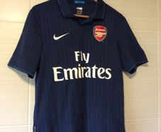 Arsenal Jersey. Official Nike Mens Away Jersey Season 2009/2010.Original From The Time. Not A Modern Day Remake.
