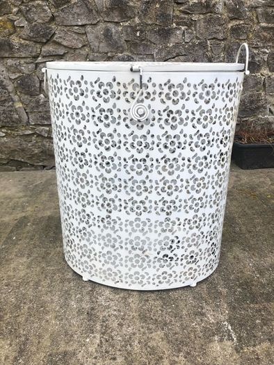 Laundry basket