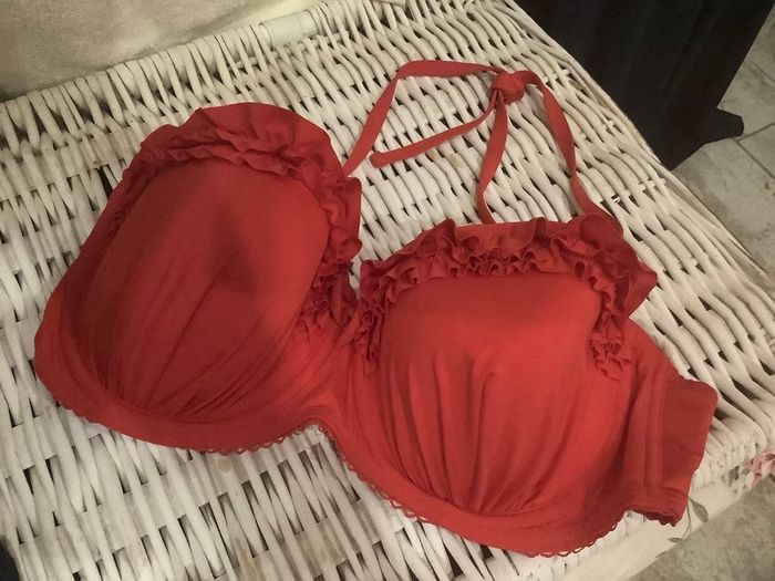 Large Selection Branded Bikini Tops