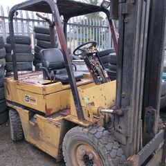 Caterpillar CAT v40d 2 ton diesel container forklift no VAT