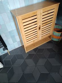 Bathroom cabinet