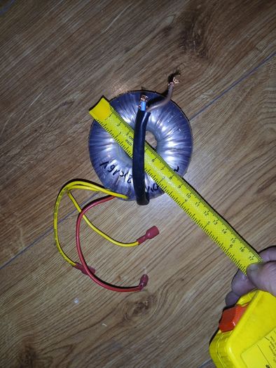 Toroidal transformer 230V to 2x16V 120VA