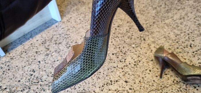 Yves Saint Laurent shoes