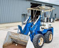 Komatsu SK07 diesel skid steer loader
