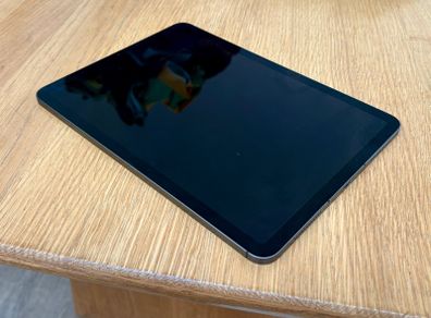 iPad Air 5th Generation WiFi + Cellular