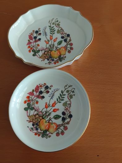 Set of Aynsely sommerset trinket  dishes