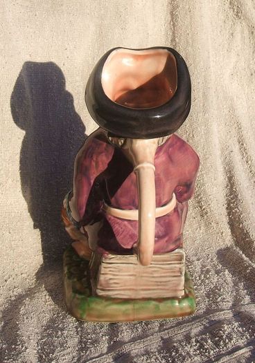 H. WAIN & SONS LTD (Melba Ware) - a vintage toby jug of The Tale Teller (1950's). Excellent condition.