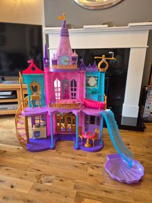Disney Princess Magical Adventures Castle 4 Feet Dollhouse with Lights Sounds