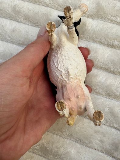 Schleich Farm Animal Dairy Cow Figure D-73527 Used approx. 8 cm. Damaged Please see photos