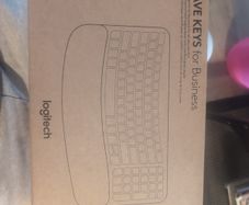 Ergonomic keyboard