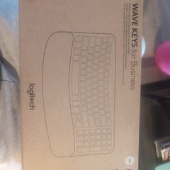 Ergonomic keyboard