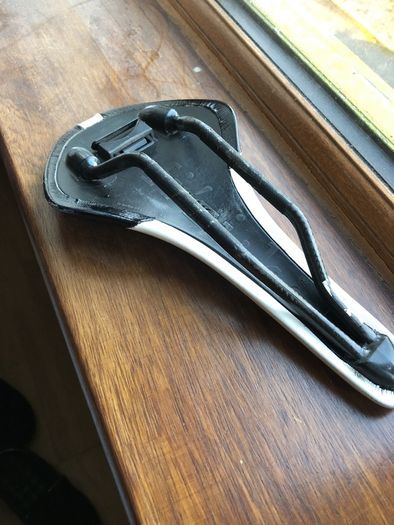 Fizik Antares Saddle Carbon Rails