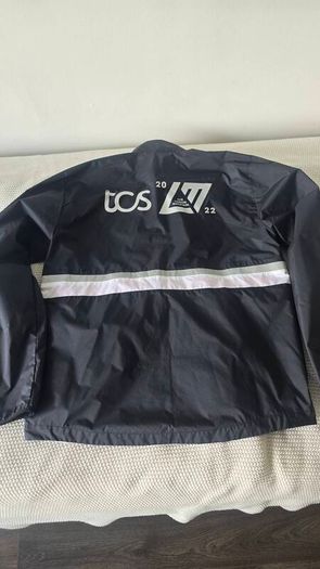 New balance jacket