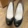 lk Bennett Green heels size 4 Image 4