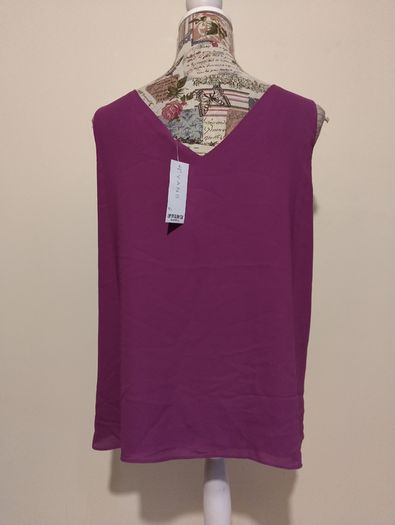 Evans Top, New With Tags,