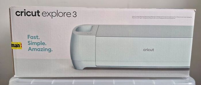 Cricut Explore 3 package deal (machine, heat press, all tools, HTV and more)