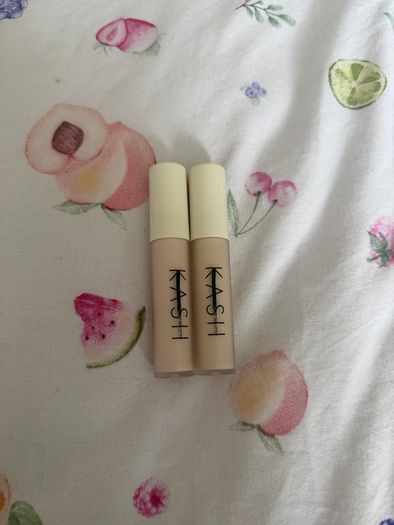 kash beauty concealer x 2