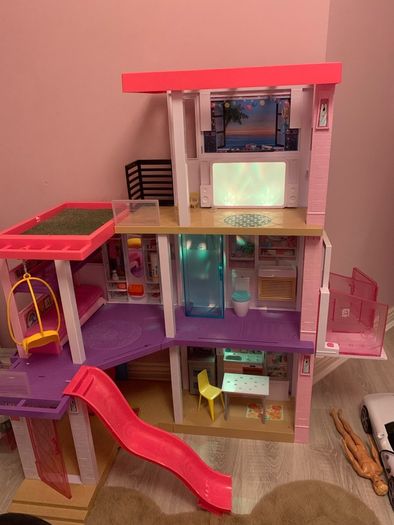 Barbie Dream House
