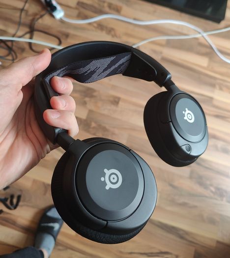 SteelSeries Arctis Nova 1 Gaming Headset Black