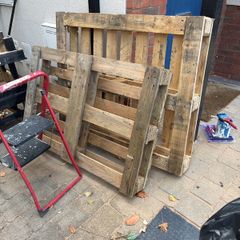 free pallets