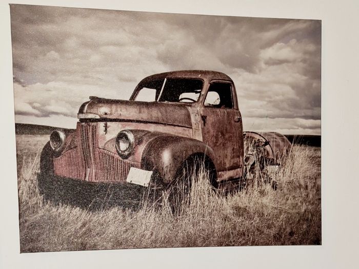 Small Canvas Picture of Old Vintage Car