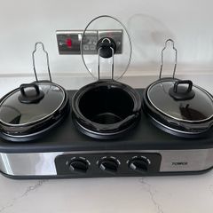 Tower triple slow cooker