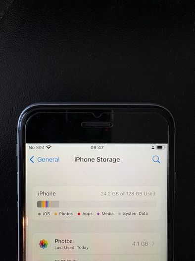 iPhone 6s 128GB Silver - SIM Unlocked - Fully Functional