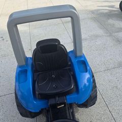 toy tractor