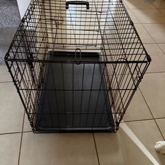 Medium dog crate