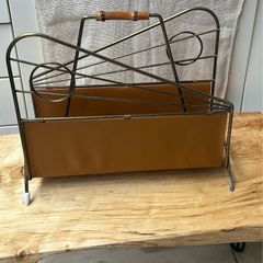 MCM magazine/newspapers/ vinyl LP holder