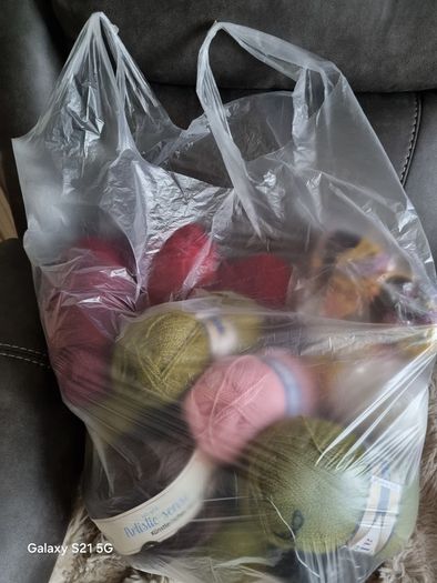Job lot of assorted yarn including mohair