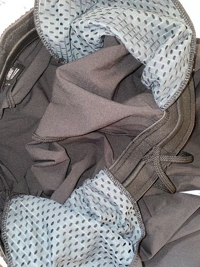 Oakley bottoms Pants size XL brand new