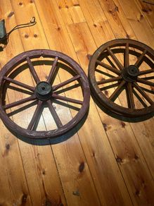 2 antique 20in spoke  wheels with metal rims