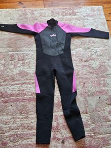 Wetsuit