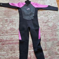 Wetsuit