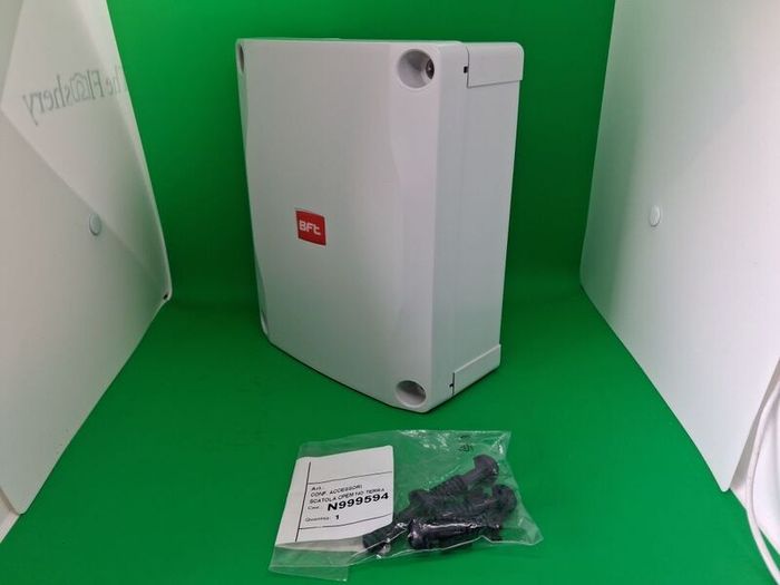 Postage - Bft 2614987 - Bbt Bat Cbox Flat Battery Box