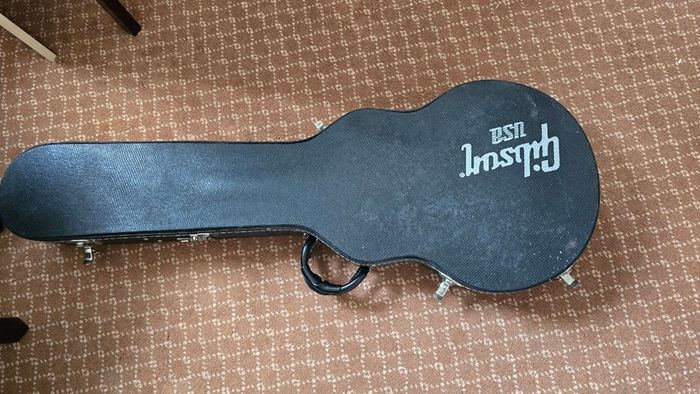 Gibson Les Paul Studio 2000