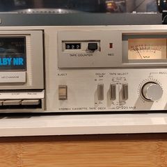 Hitachi D22S Mk II Cassette tape deck
