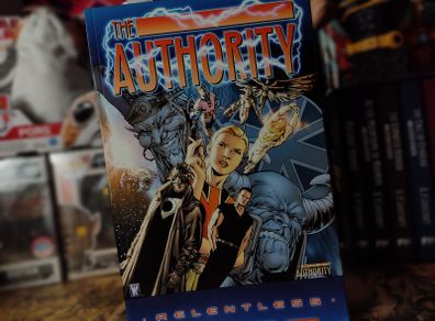The Authority ! Volume 1 ! Relentless ! Graphic Novel ! 2000 ! by WildStorm !