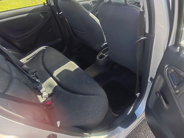 2006 Toyota Yaris
