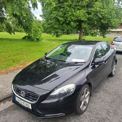 2014 Volvo V40 T4 Black | 81,000 km | Fresh NCT