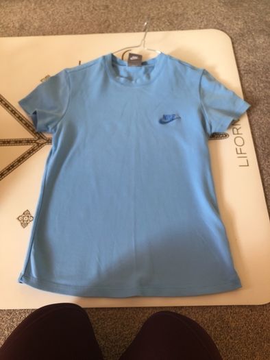 nike t-shirt blue