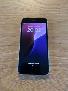 iPhone SE (2nd Gen) 64GB White Excellent Condition