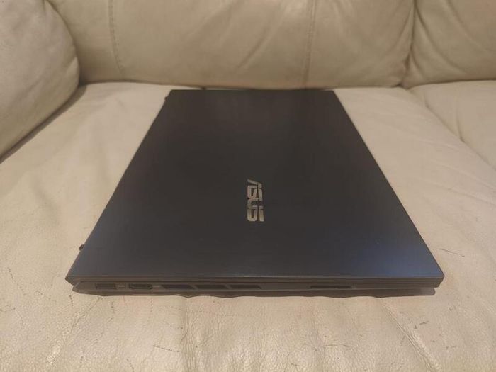 ASUS Zenbook Pro 15 UX535LI 4K OLED Touchscreen Business Gaming Laptop 15.6" Win 11 Pro i7 16GB RAM 1TB NVMe Nvidia GTX 1650 Ti 4GB