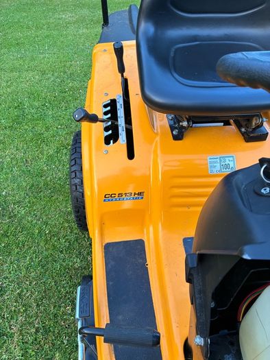 ride on lawnmower