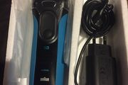 Braun Series 3040 Wet And Dry Electric Shaver with trymer