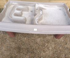 Sand/water table